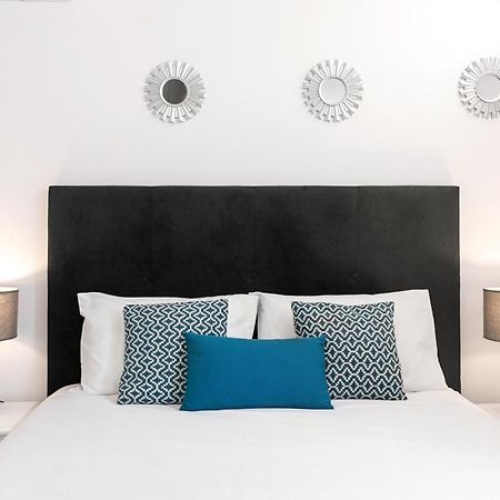 Beach Alley Apartment Назаре Екстер'єр фото