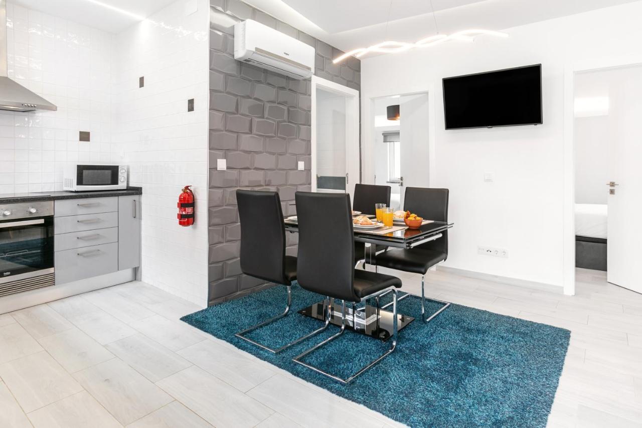 Beach Alley Apartment Назаре Екстер'єр фото